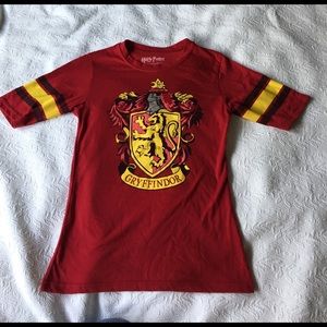 Gryffindor tee