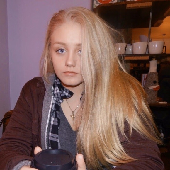 Meet your Posher, Victoria - Picture 1 of 1