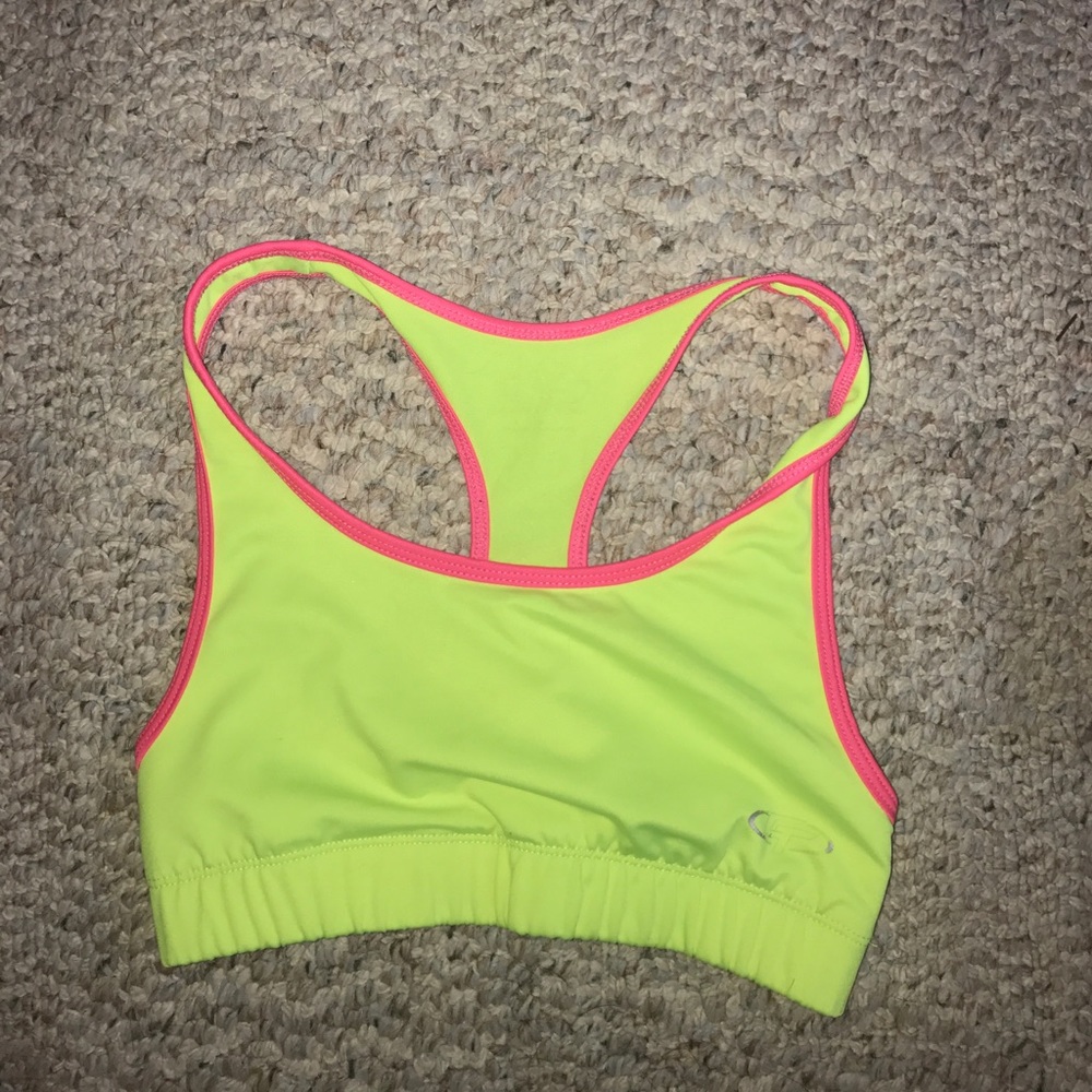 sports bra