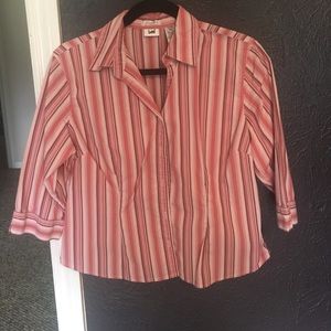 3/4 sleeve button down blouse