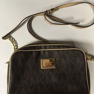 Michael Kors Crossbody