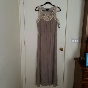 Long Sleeveless Dress