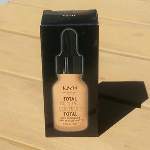 NYX Total Control Drop Foundation - #13 GOLDEN