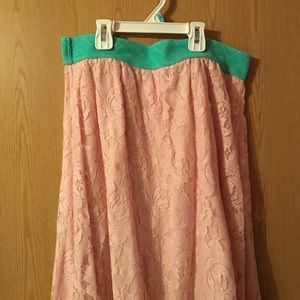 Lularoe Lola! Like new! Perfect for Easter 🐣