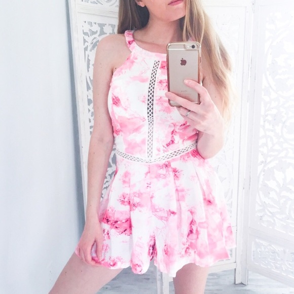 Pink Spring Floral Romper - Picture 2 of 4