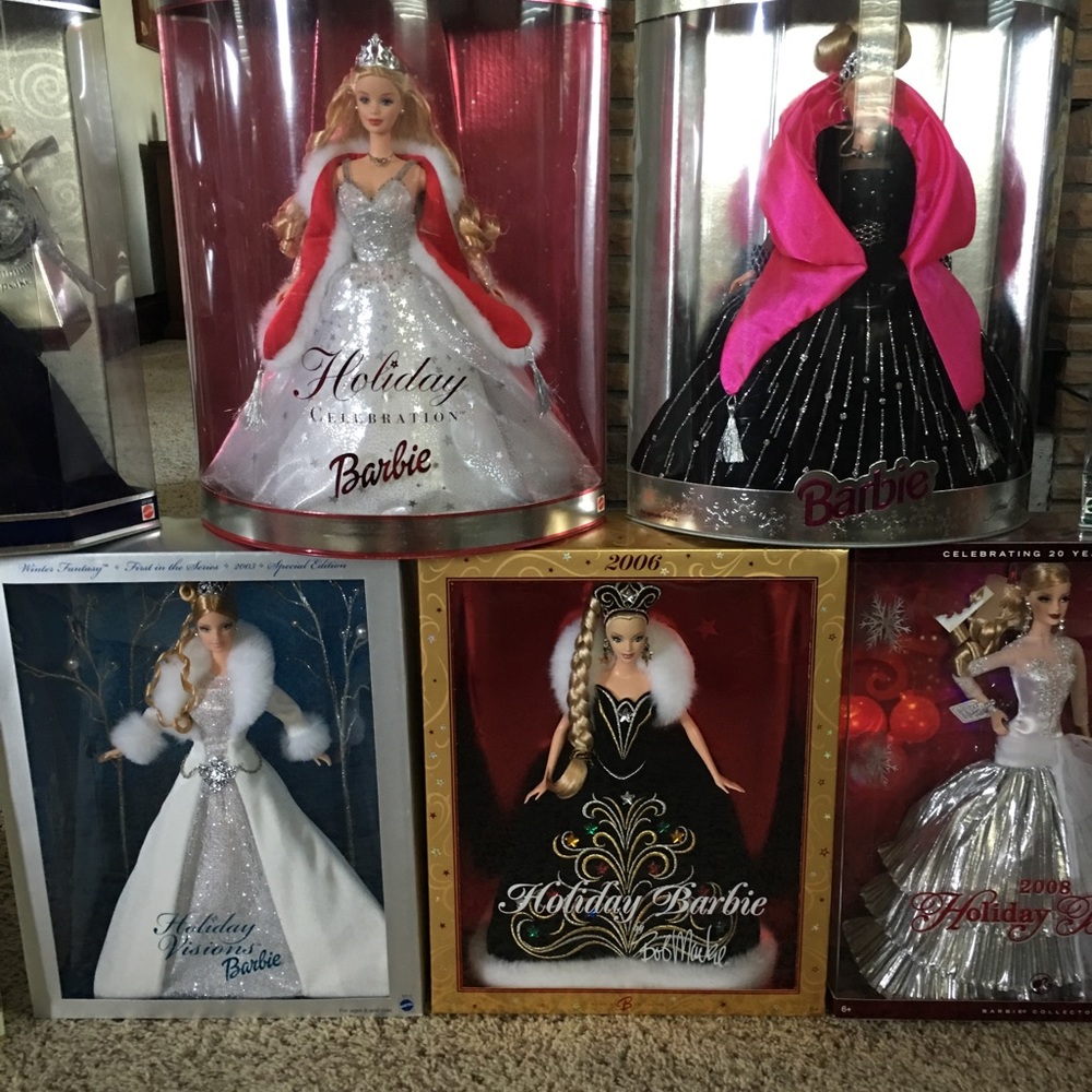 5 Collectible Barbies