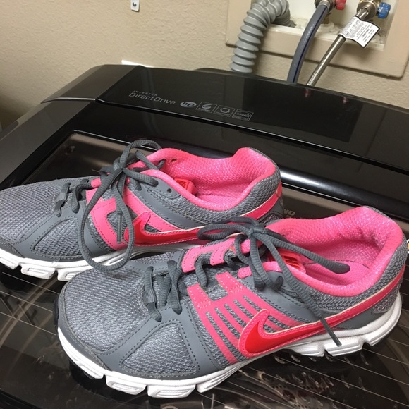 Nike vans - Picture 2 of 2