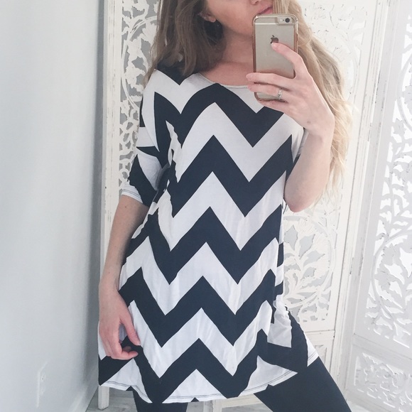 Chevron Tunic Top - Picture 2 of 2