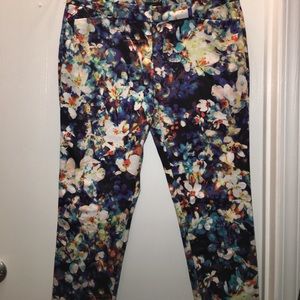 Floral Capris