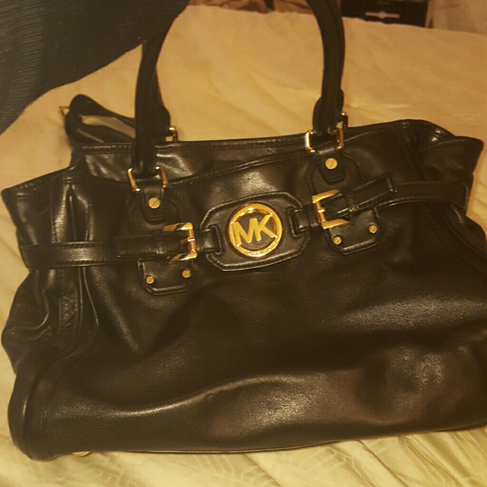 Michael Kors tote