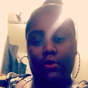 Meet your Posher, Riya