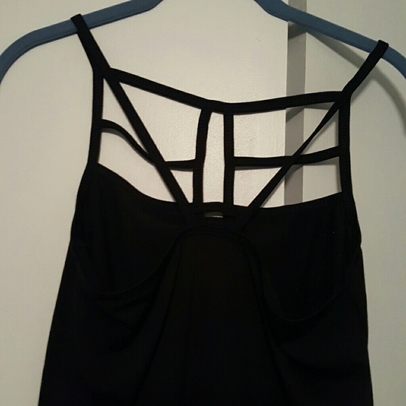 PLEASE READ SUPER SEXY SUMMER TANK - Picture 3 of 3