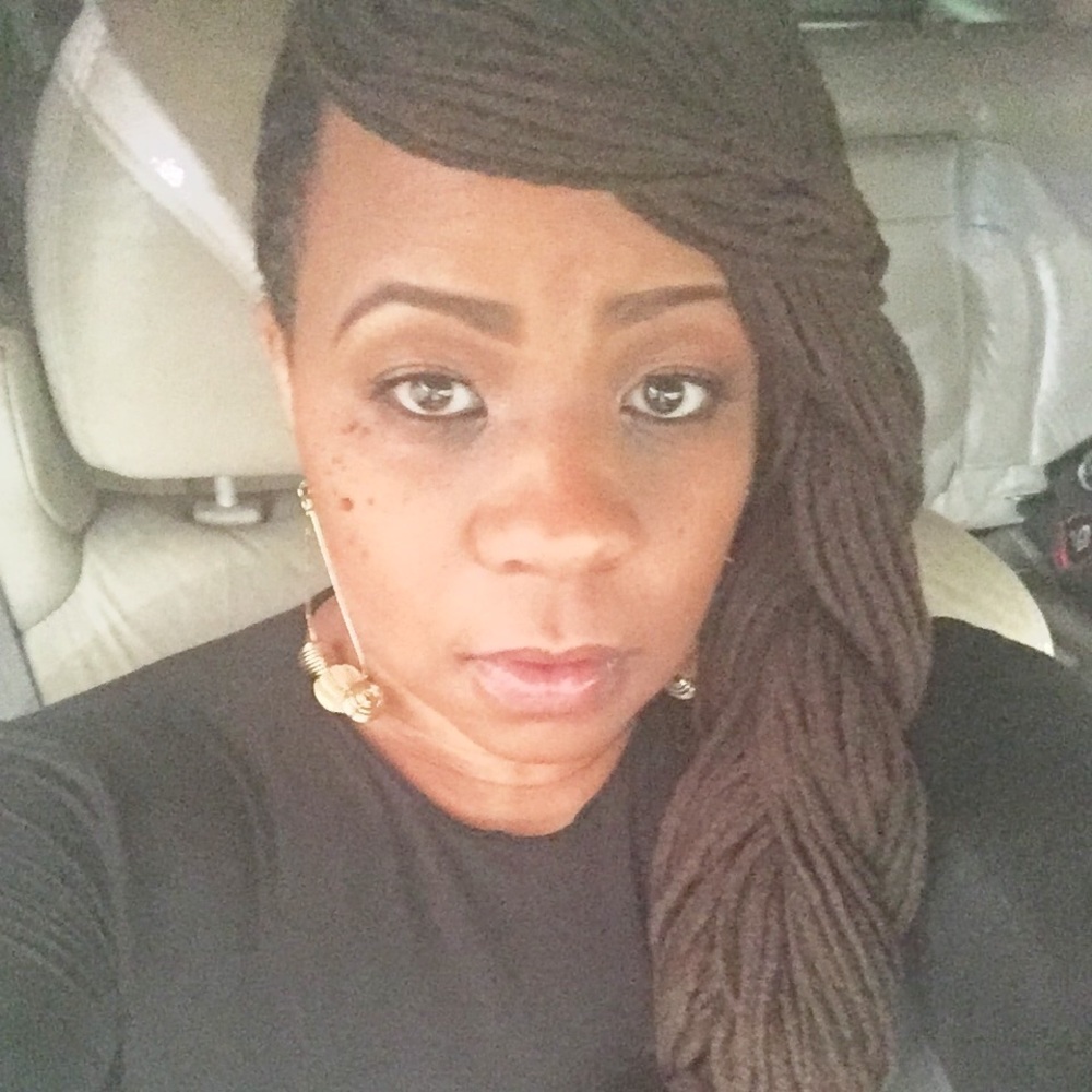 Meet your Posher, Aarie