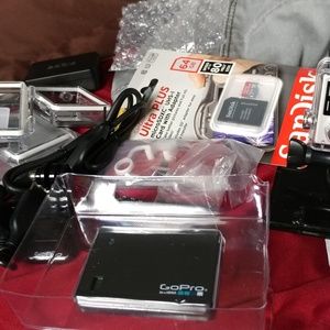 Go pro Hero 4... Plus extras