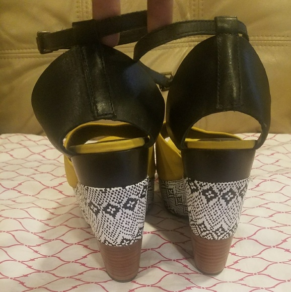 ❌SOLD❌Kate Landry/Anthropologie Bundle - Picture 5 of 8