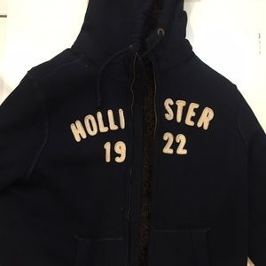 Hollister heavy sweater