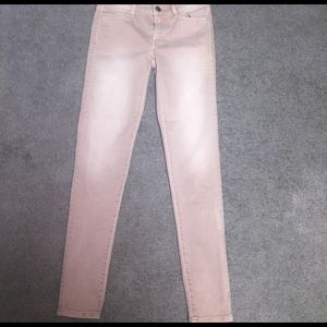 American Eagle blush colored jean