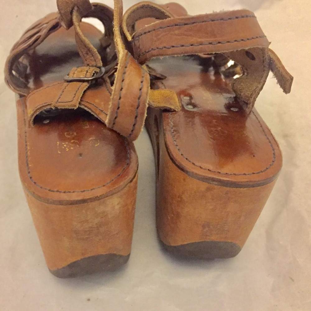 SOLD 70s Sandals Clogs Platform Wedge Wooden 6.5 - Picture 4 of 5