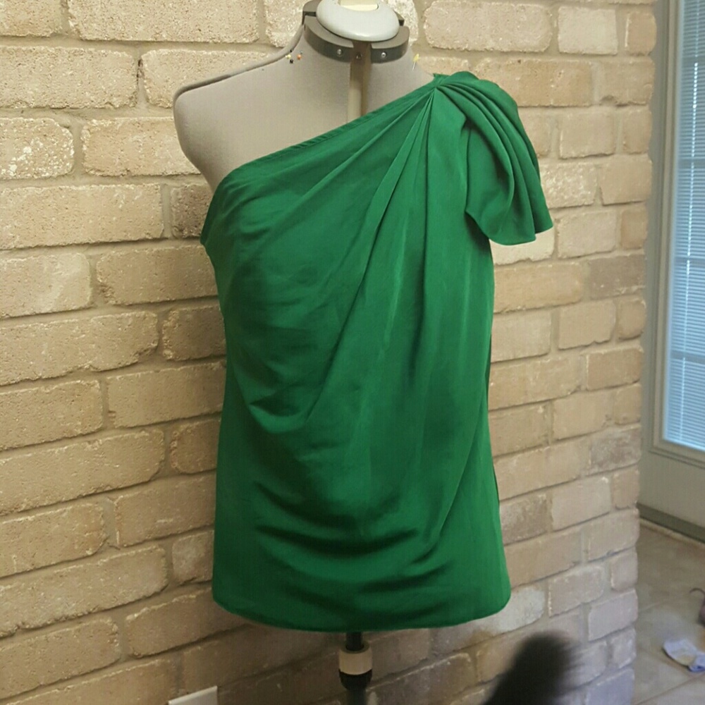 One shouldered blouse