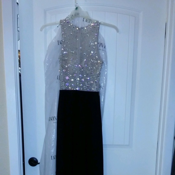 Prom dress!!! - Picture 2 of 5