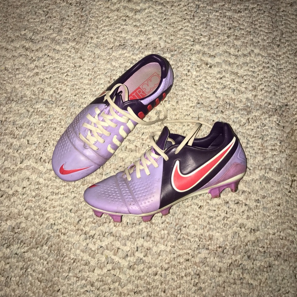 nike cleats