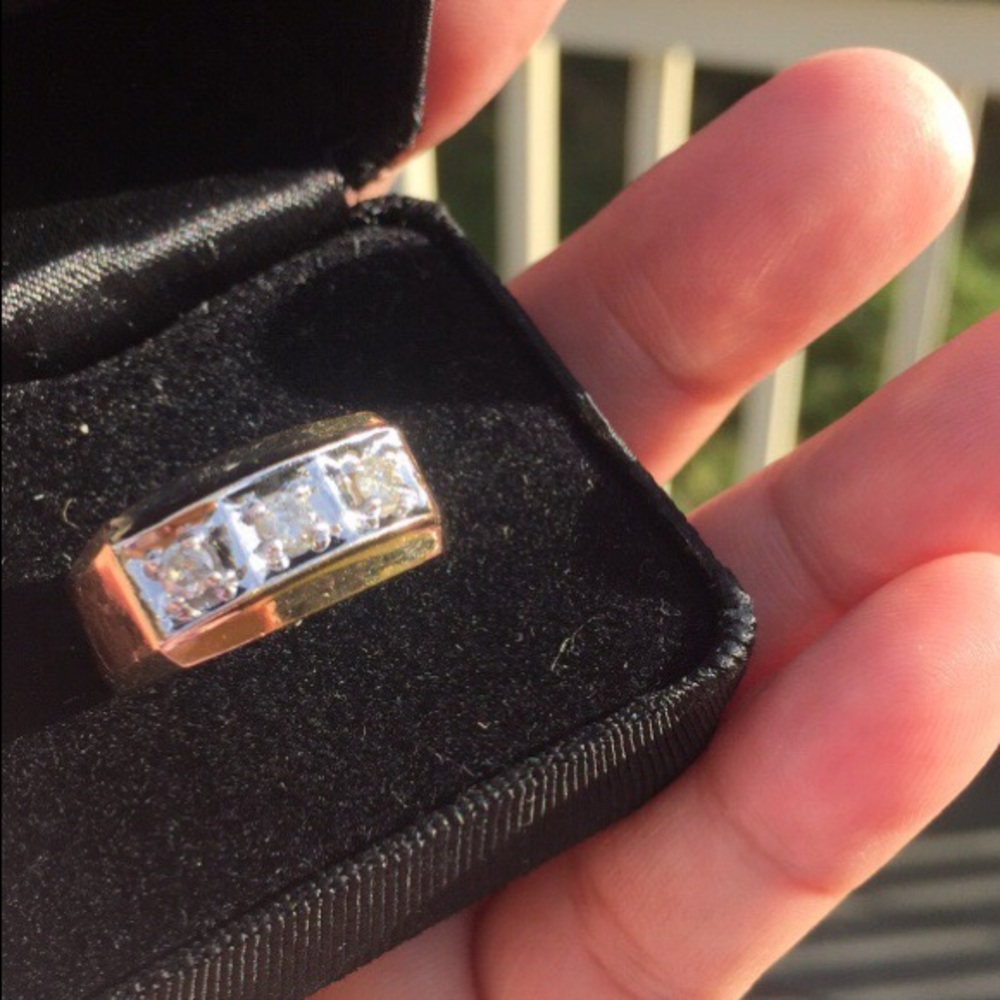 10k yellow gold men's ring