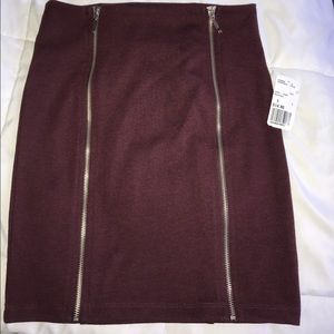 Burgundy mini skirt!
