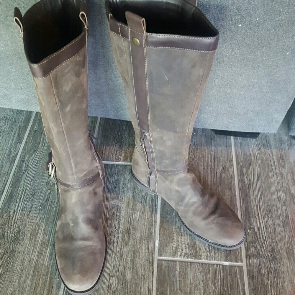 Cole Haan Brown Suede Leather Boots
