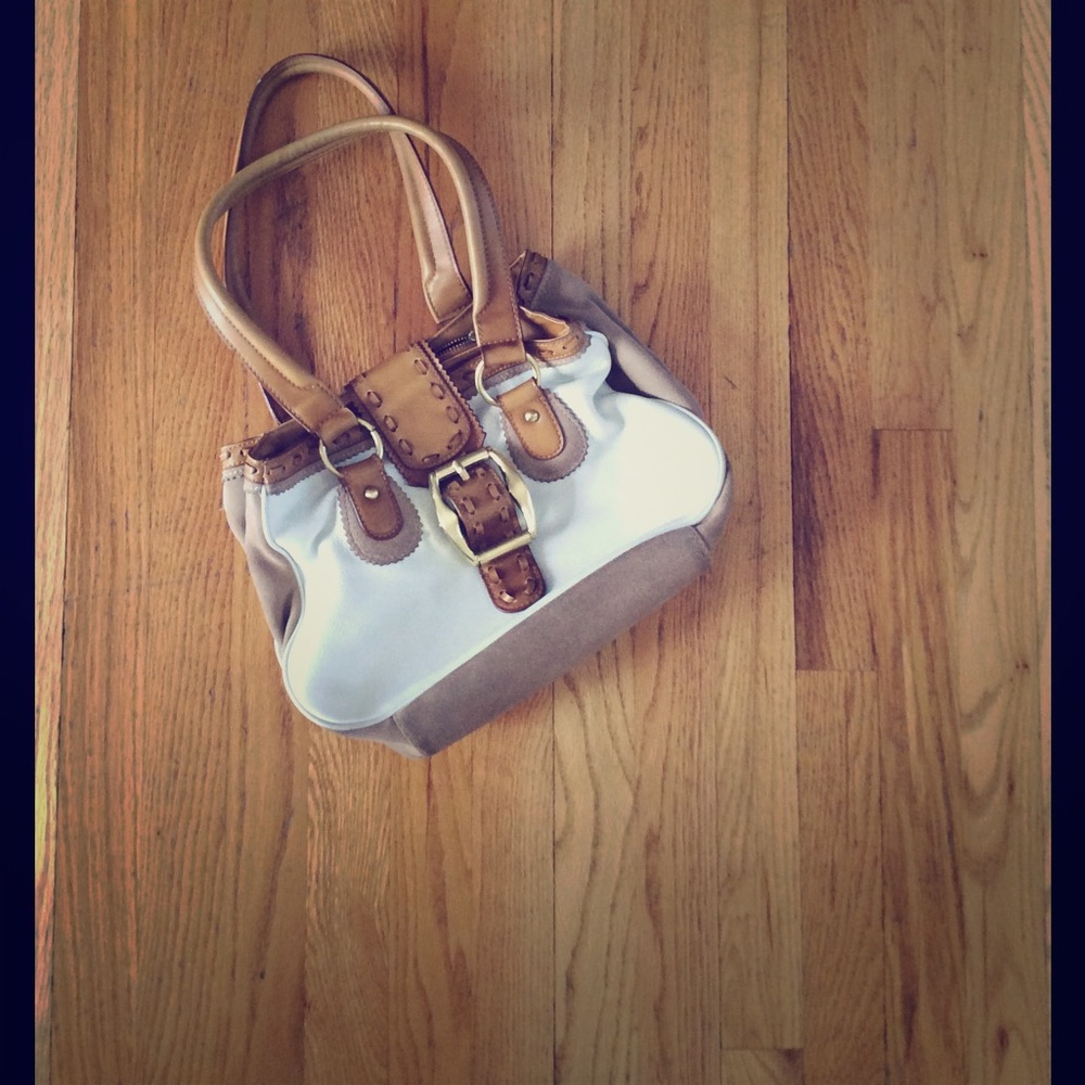 Gianni Bini Handbag