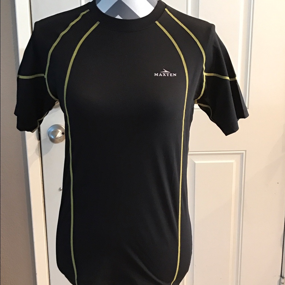 Women's compression shirt