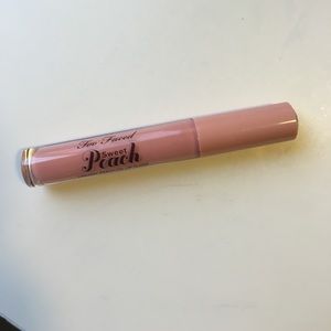 too faced peach lipgloss *swatched*