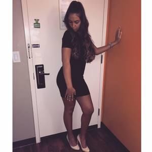 Meet your Posher, Danielle