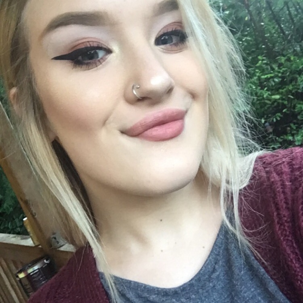 Meet your Posher, Madison