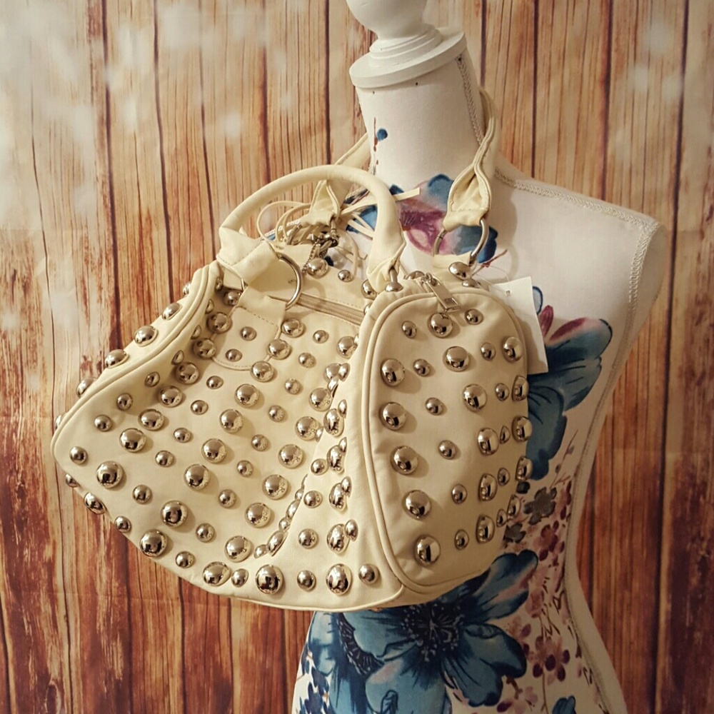 *REDUCED!* Brand new purse