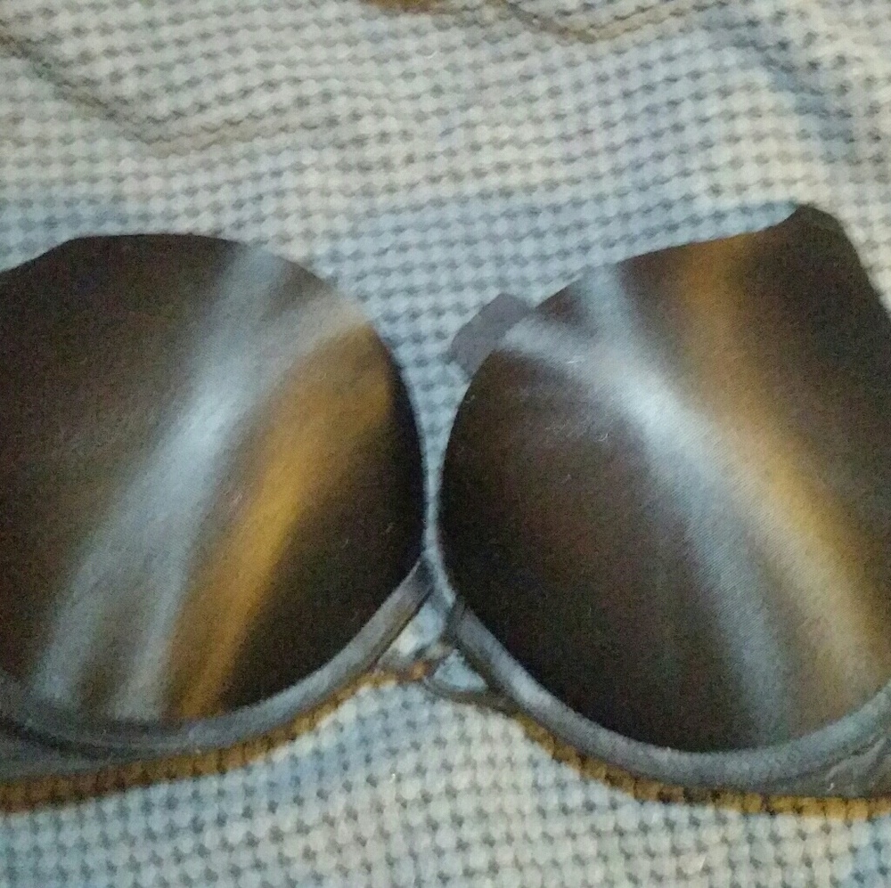 Victoria's Secret Bombshell bra black 32c