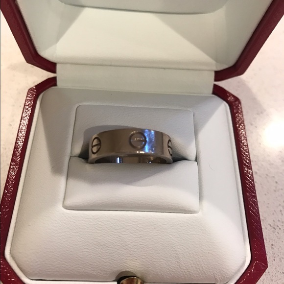 Cartier LOVE RING 美品　7号 Authentic! Cartier 18K White Gold Love Ring - Sz. 61