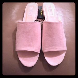 Blush suede Mules