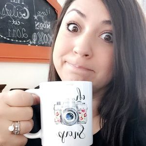 Meet your Posher, Danielle