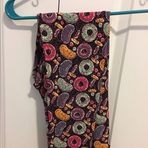 Lularoe OS donut leggings