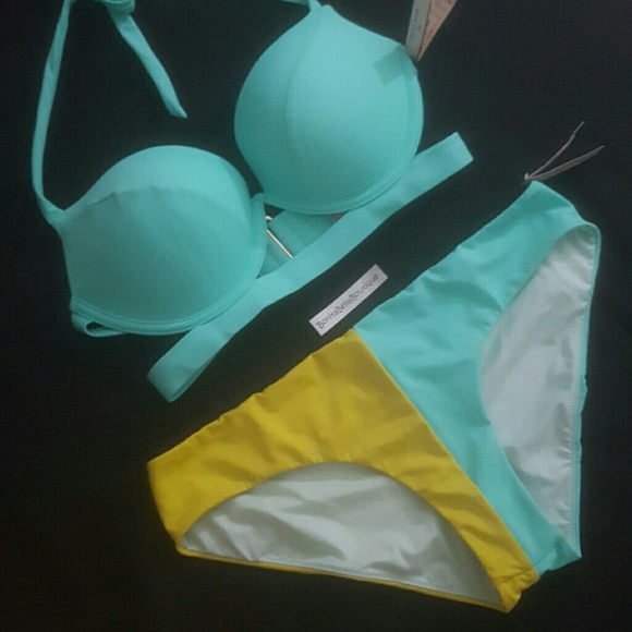 Victoria's Secret HOTTIE HALTER BIKINI BUNDLE NWT