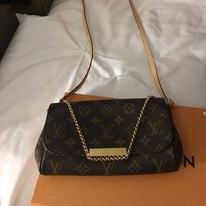 Love authentic crossbody FIRM ON PRICE
