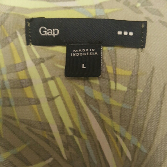 Top - Picture 3 of 3