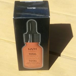 NYX Total Control Drop Foundation #22 DEEP COOL