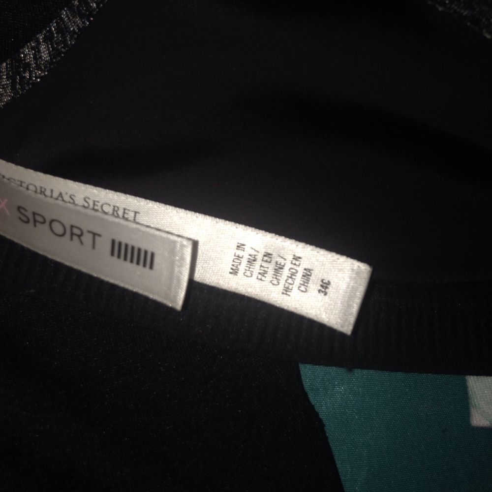 Workout clothes bundle! - Picture 4 of 4