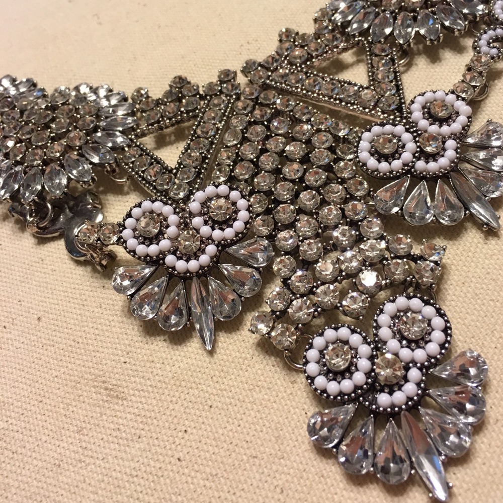 Beautiful sparky silver necklace - Picture 2 of 2
