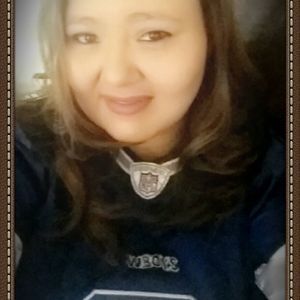 Meet your Posher, Alicia