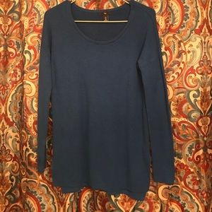 Women's Gap sweater