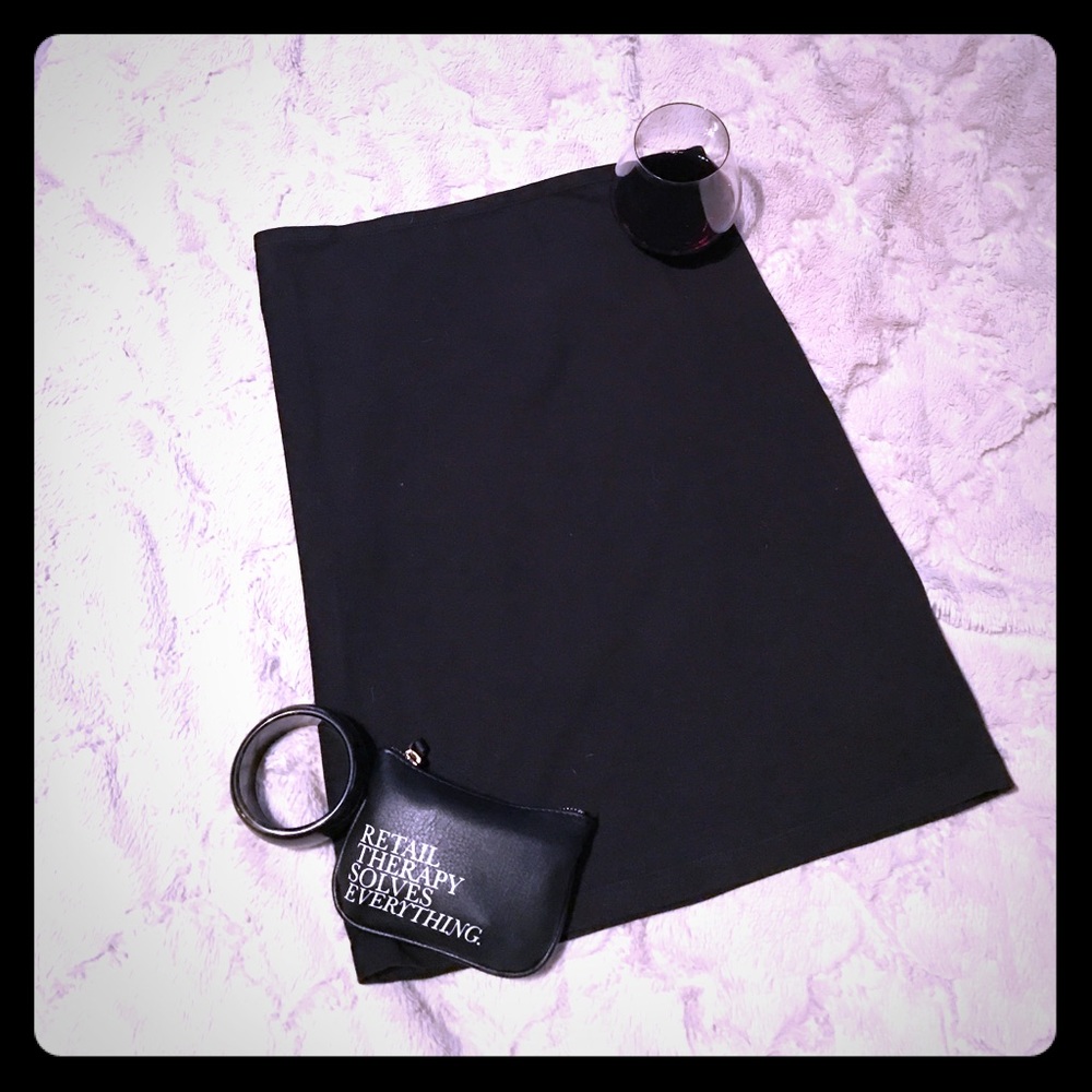 Black stretchy pencil skirt