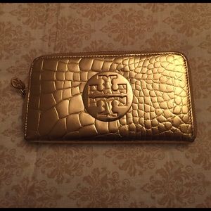 Tory Burch wallet