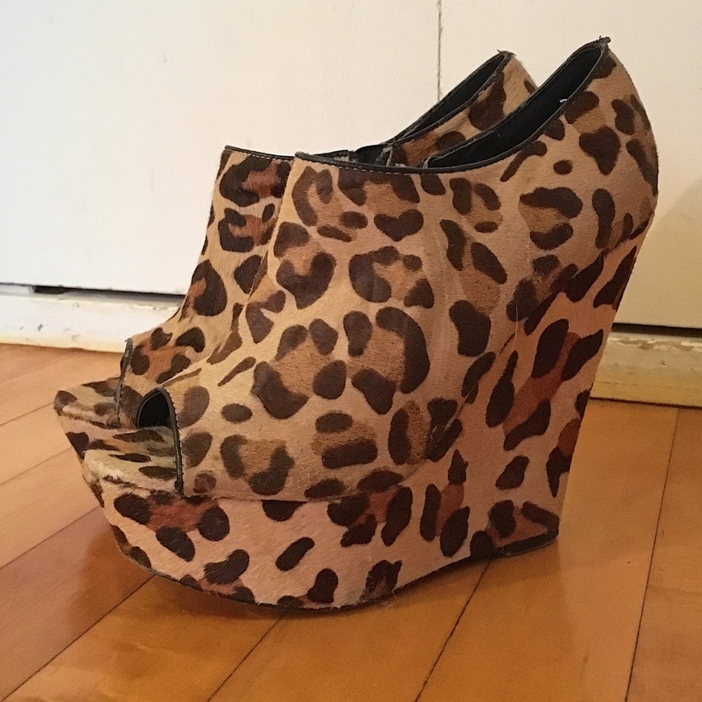 Steve Madden Wiicked Leopard Print Ankle Bootie